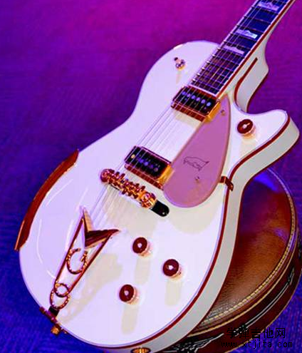 G6134 White Penguin